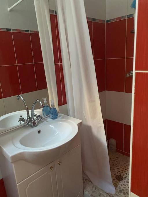 Appt 4 Pers Avec Jardin Ombrage En Centre Ville De Sète Zewnętrze zdjęcie